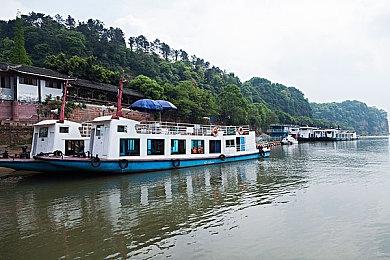 主视角动作游戏《雷霆孤影》12月10日开启抢先体验